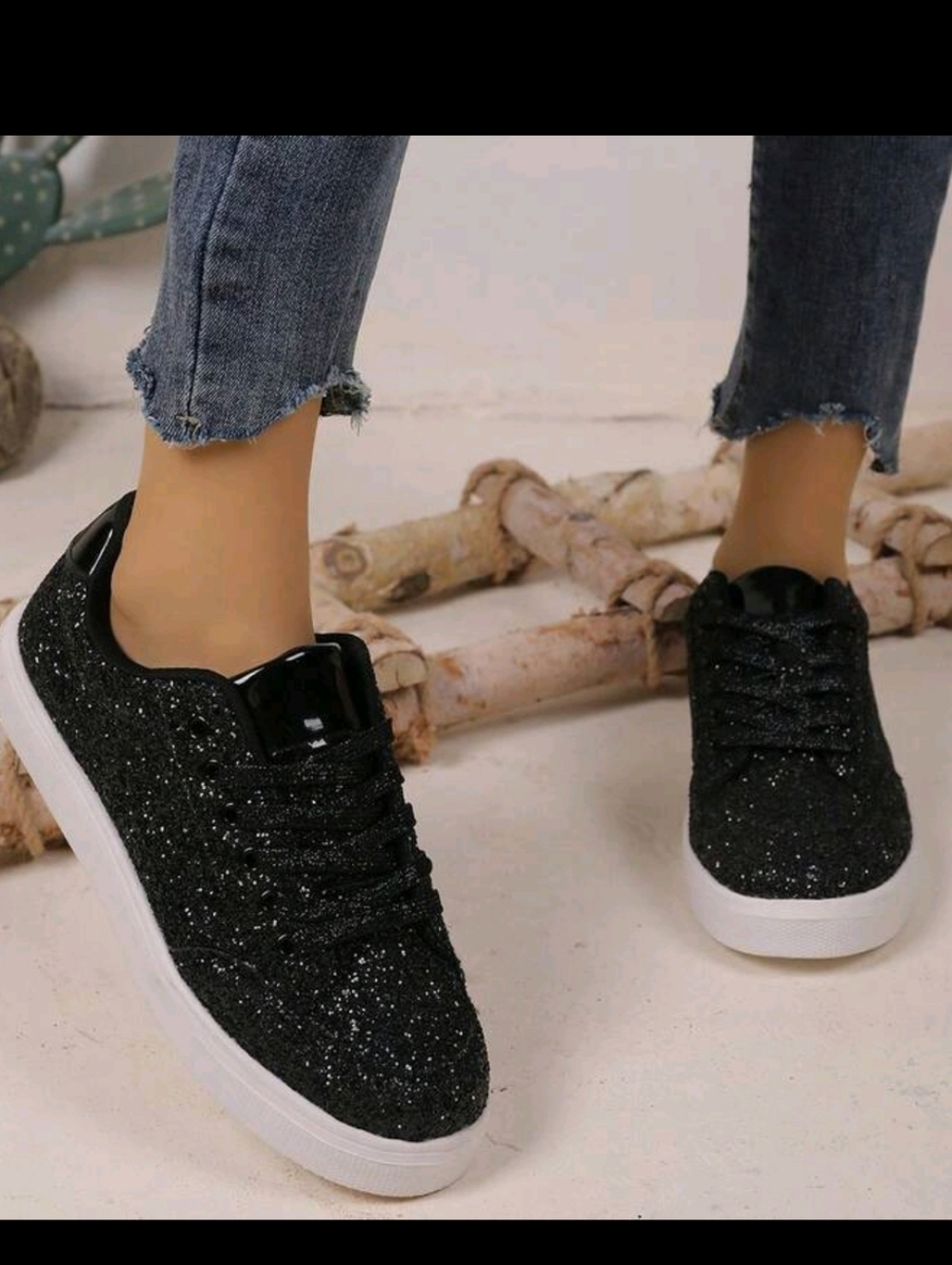Women's Black Glitter Low-Top Sneakers